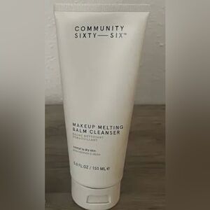 ⭐️NIB⭐️Community Sixty-Six ~ Makeup Melting Balm Cleanser